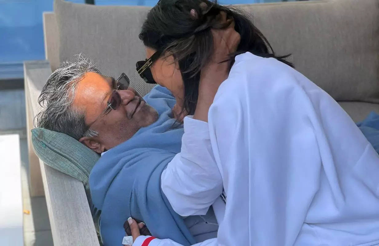 Mushy holiday pictures of Sushmita Sen and Lalit Modi go viral; businessman calls her ‘my better half’