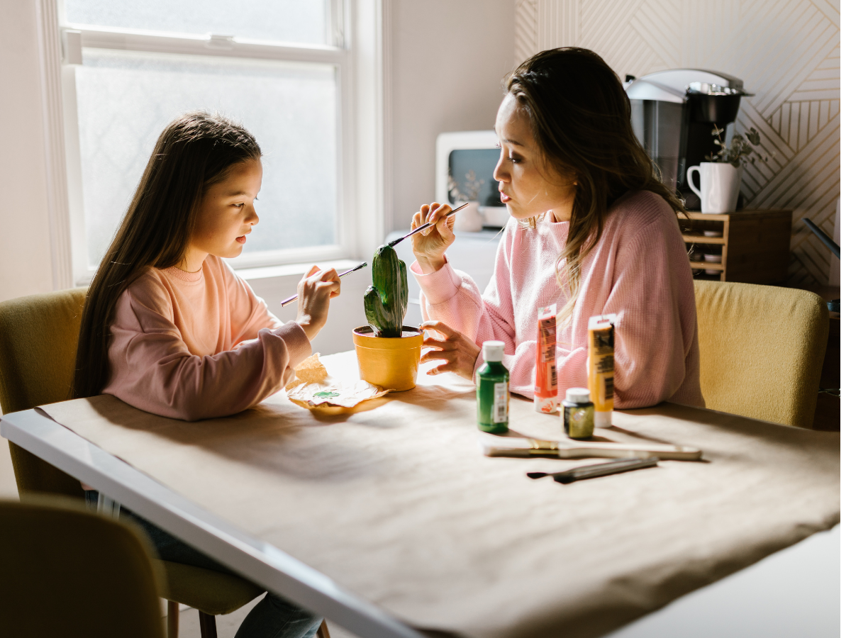 молодая семья с ребенком. Parent 0. дети с родителями. любовь родителей к детям. воспитание ребенка в семье.