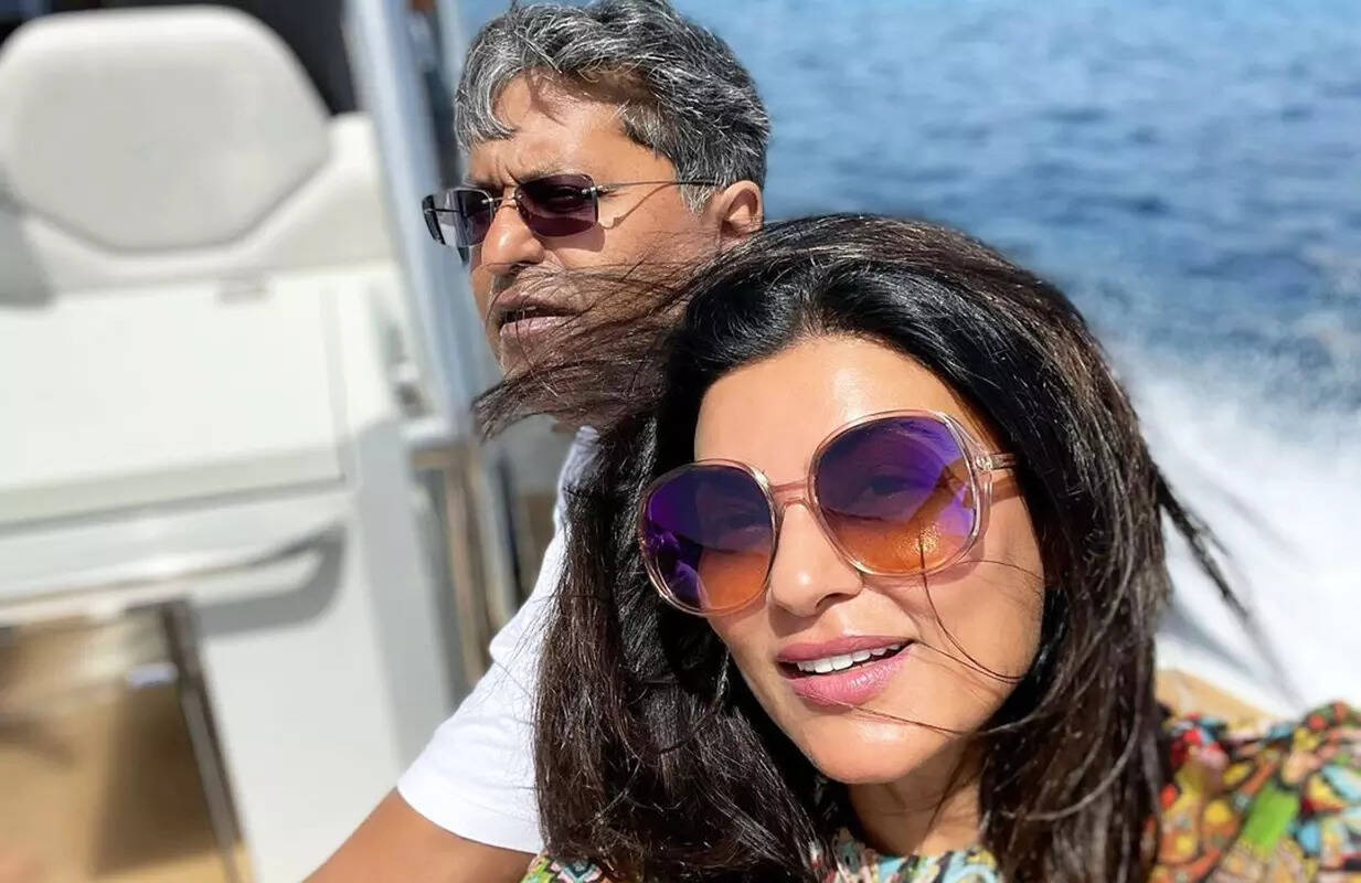 Quashing wedding rumours with Lalit Modi, Sushmita Sen shares a happy picture with daughters