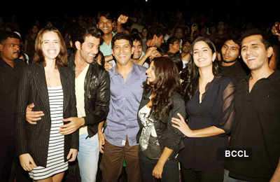 'ZNMD' stars visit PVR