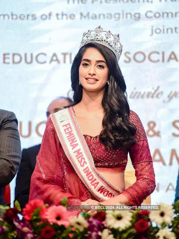 Femina Miss India World 2022 Sini Shetty's homecoming ceremony