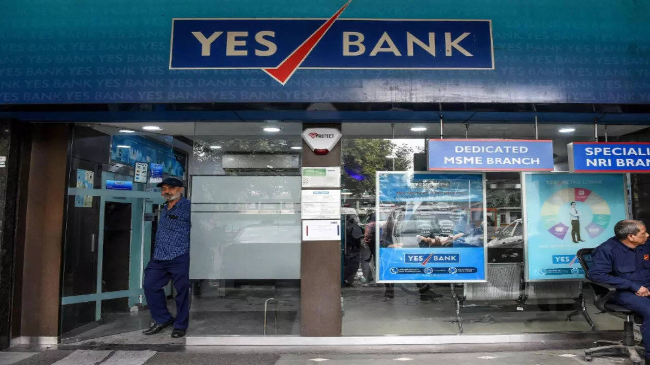 Банк Индии. Yes Bank.
