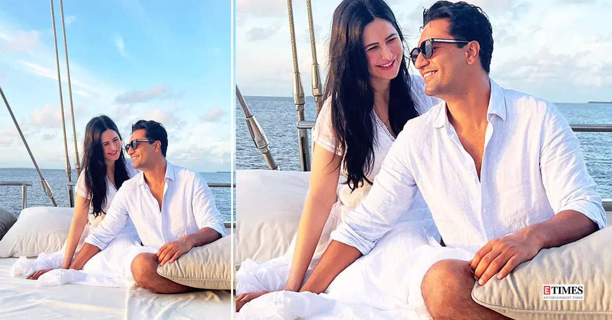 This mushy picture of Katrina Kaif and Vicky Kaushal from their beach vacation screams love