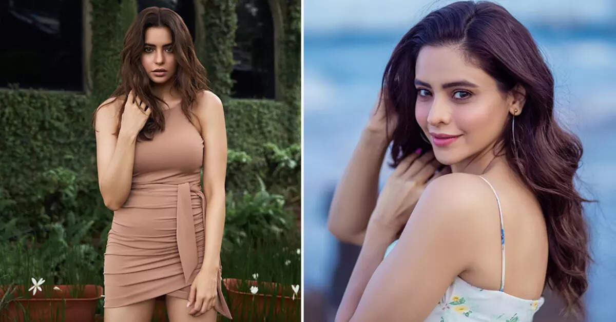 <BR> sets the temperature soaring with these pictures!