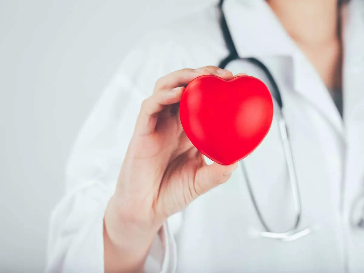 Combien devriez-vous MARCHER pour réduire votre risque de maladie cardiaque?  Voici ce que nous dit l’étude