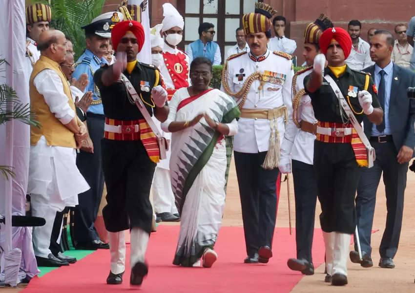 Droupadi Murmu takes oath as India's first tribal President