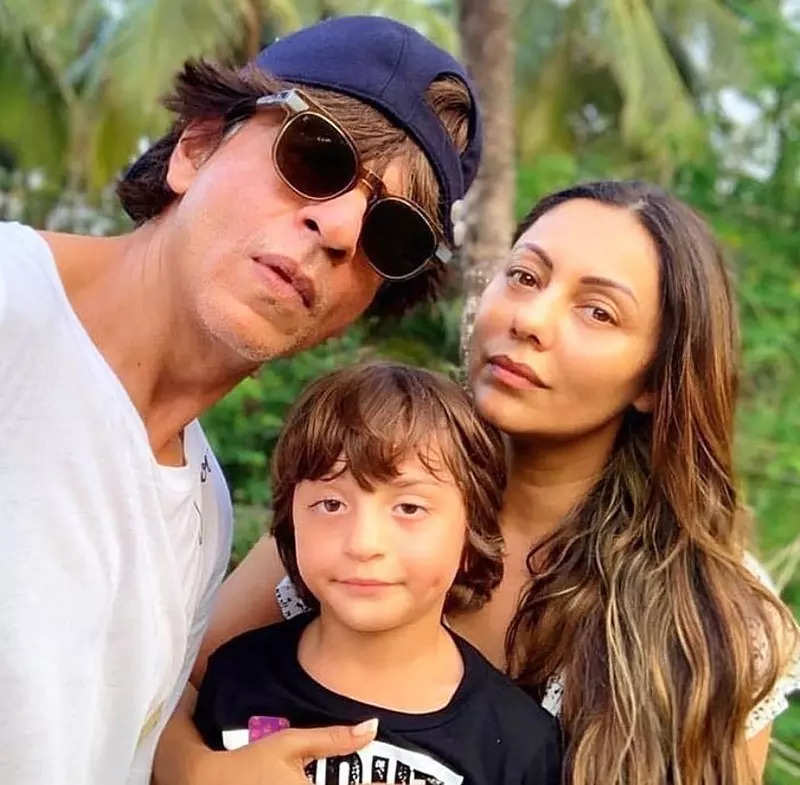 These new pictures from Shah Rukh Khan's bungalow designed by Gauri Khan will leave you spellbound