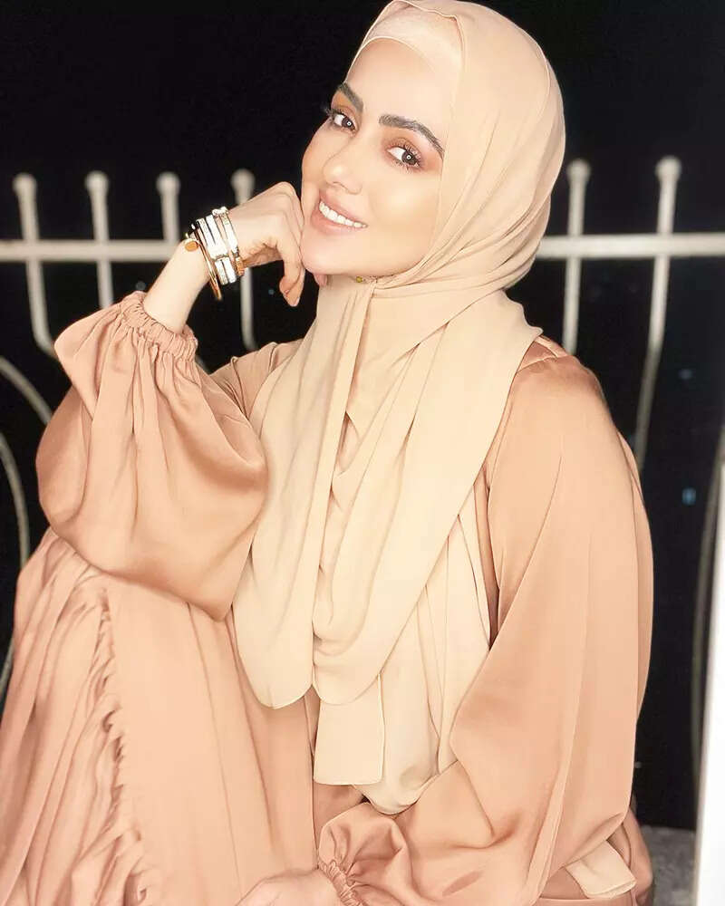 Pictures of Sana Khan wearing a hijab go viral; actress opens up about depression and quitting showbiz