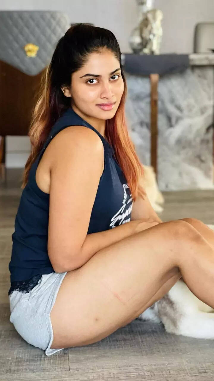 Shivani narayanan nude