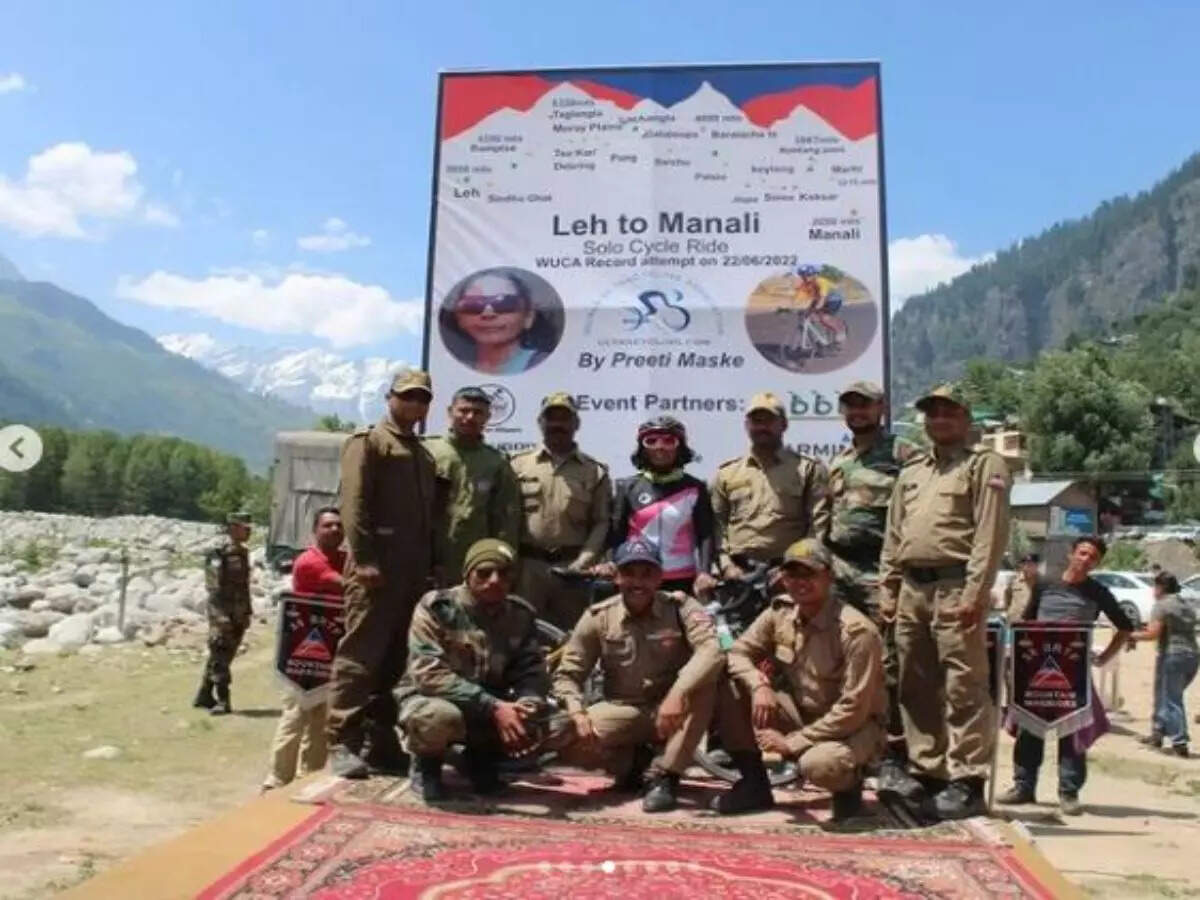 Pune cyclist becomes first woman to complete Leh-Manali route in 55 hours! Pune cyclist becomes first woman to complete Leh-Manali route in 55 hours!