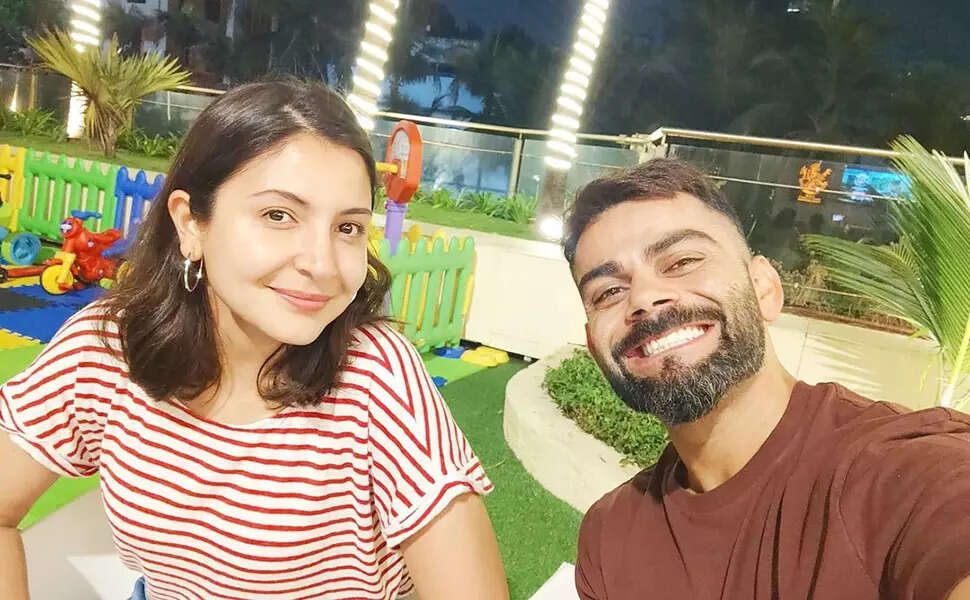 These happy pictures of Anushka Sharma with her 'cute boy' Virat Kohli you just can't give a miss