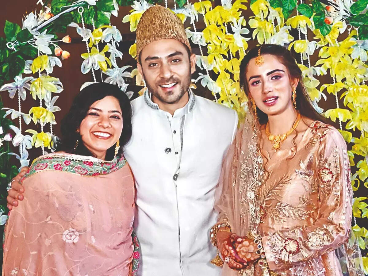 Rajshri Deshpande, Mudasir Zafar and Saroosh Zargar