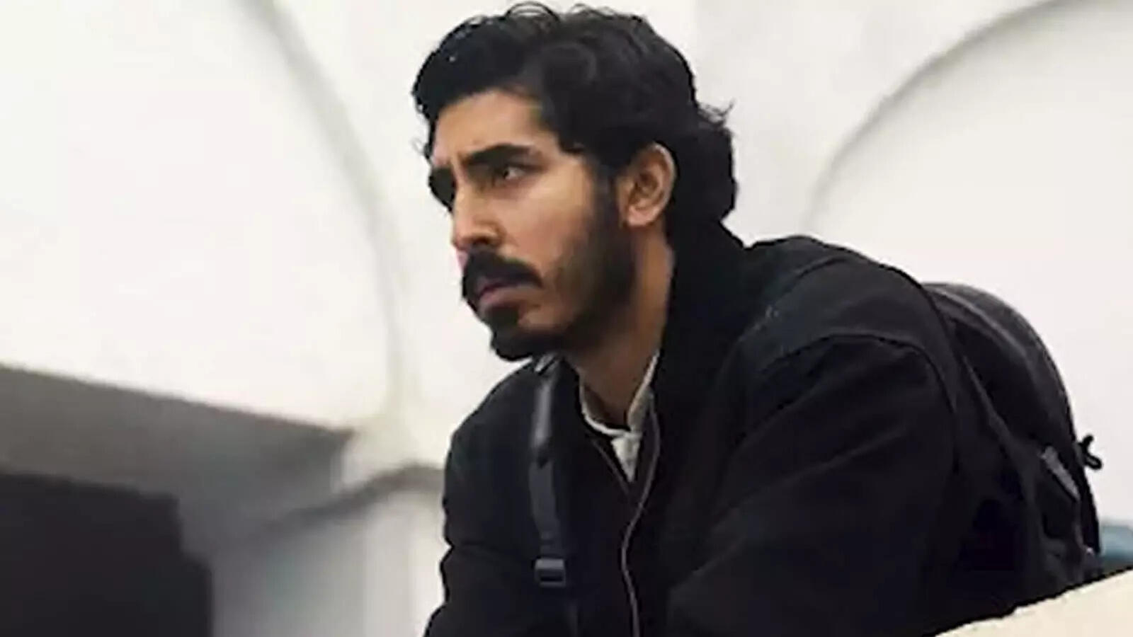 'Slumdog Millionaire' actor Dev Patel breaks up knife fight in Australia