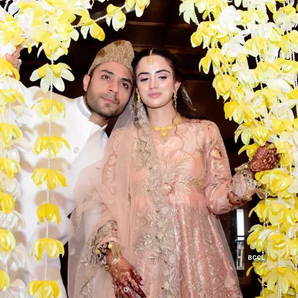 Shoorveer fame Mudasir Zafar ties the knot with his lady love Saroosh Zargar in Kashmir; inside pictures of wedding ceremony go viral