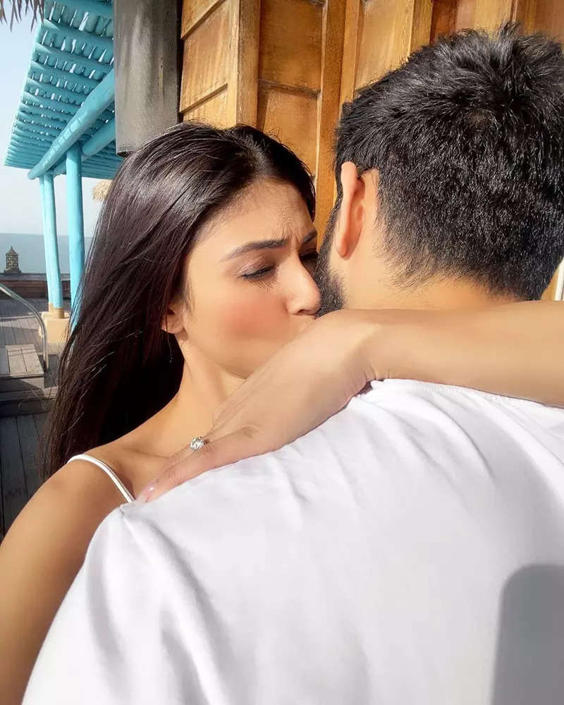 Mouni Roy shares mushy pictures with birthday boy Suraj Nambiar as they chill on a yacht