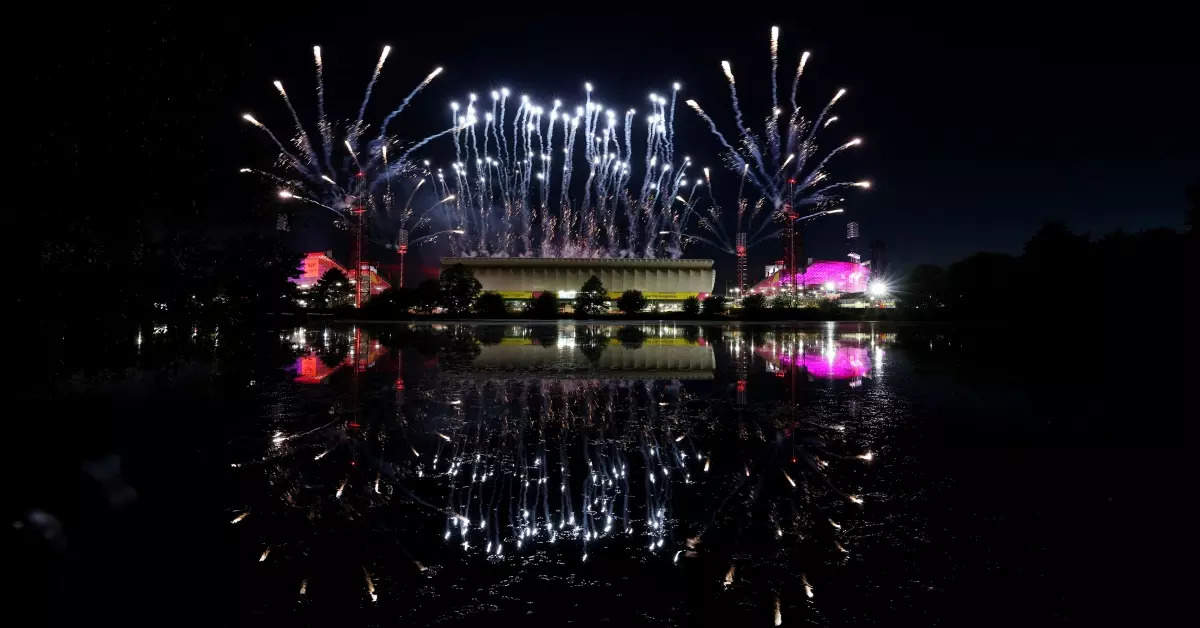 CWG 2022 closing ceremony: Fireworks, glitters and power-packed performances mark the end of Birmingham Games