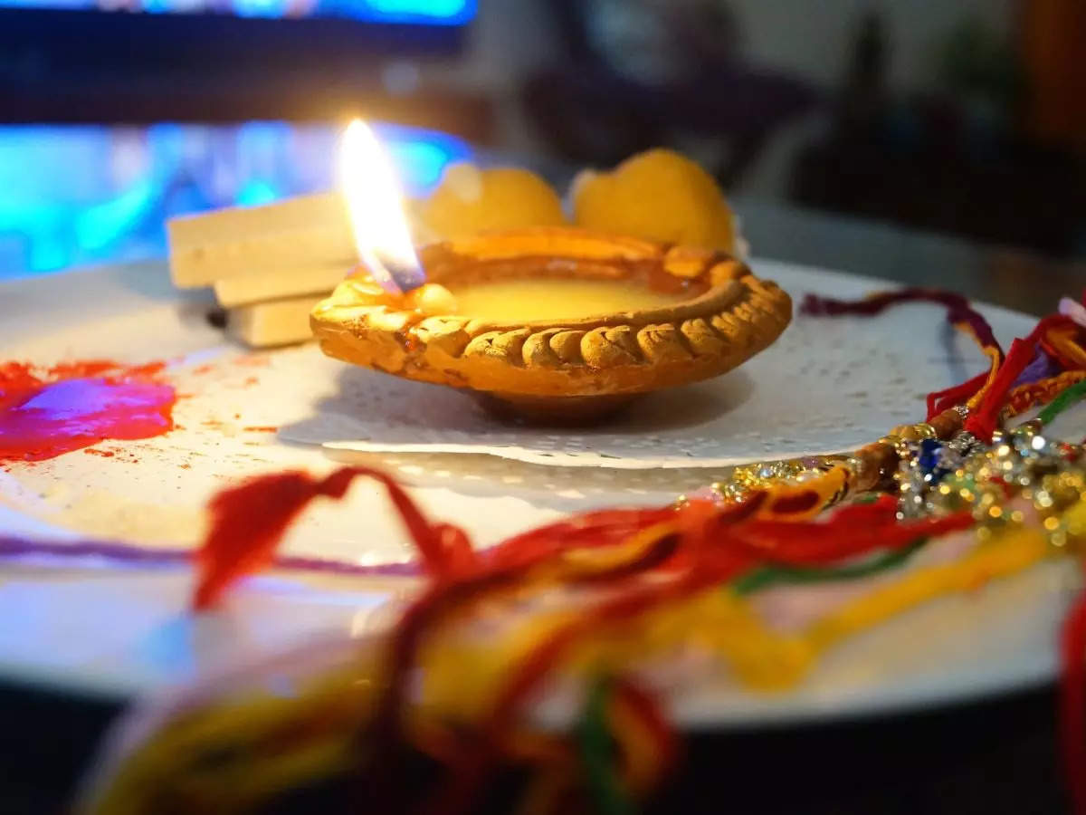 Rakhi Wishes | Happy Raksha Bandhan 2022: Top 50 Rakhi Wishes ...