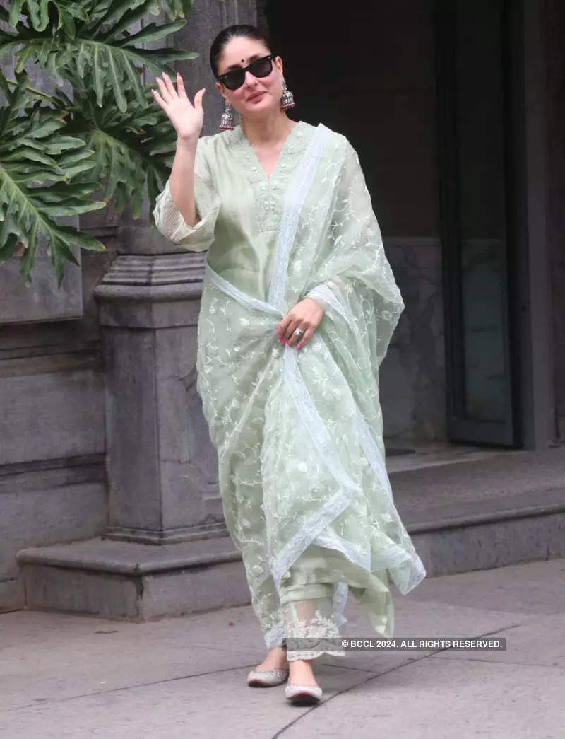#ETimesSnapped: From Kareena Kapoor to Malaika Arora, paparazzi pictures of your favourite celebs