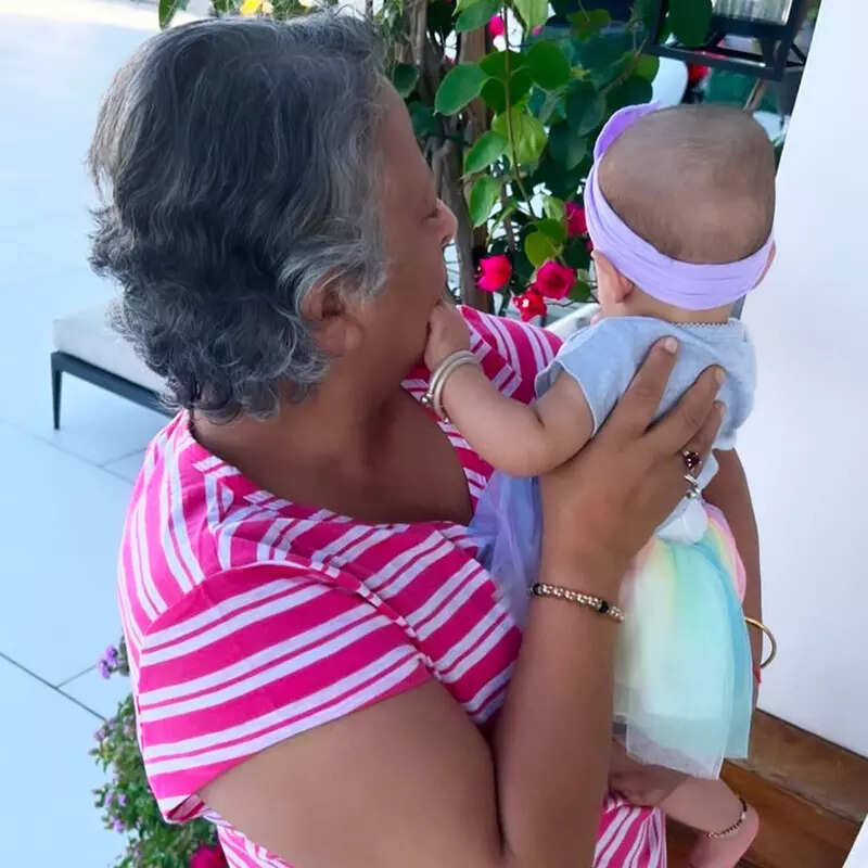 These adorable pictures of Priyanka Chopra with daughter Malti Marie will make you go aww