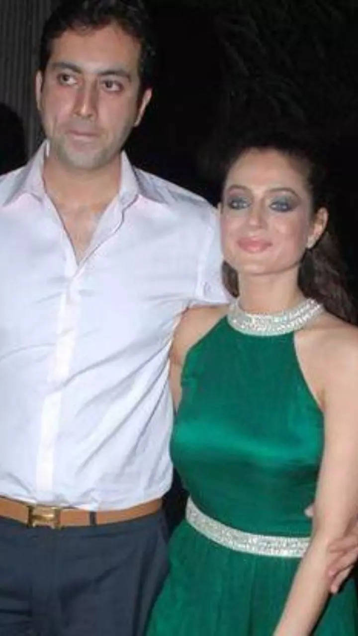 The forgotten love life of Ameesha Patel | Times of India