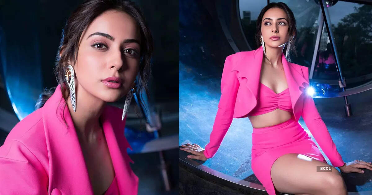 These stylish pictures of Rakul Preet Singh in an embellished jumpsuit prove that she's a true fashionista