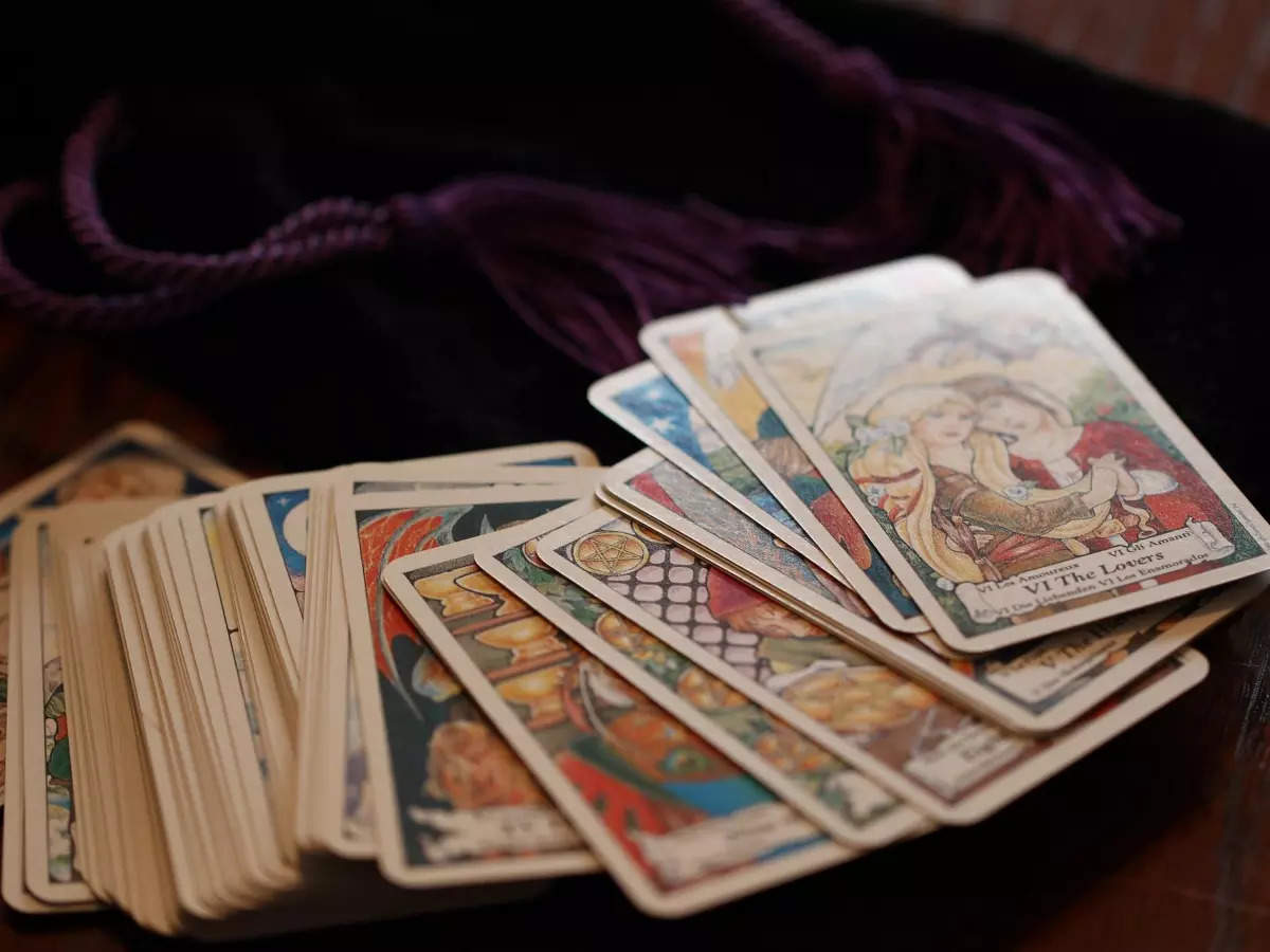 Fange marked konvergens Weekly Tarot reading: 28th Aug to Sep 3, 2022 | The Times of India
