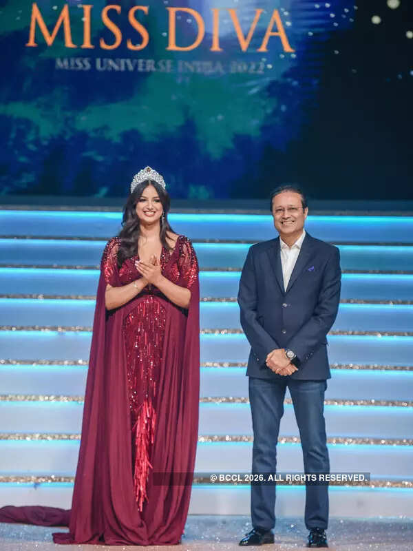 Miss Diva 2022: Harnaaz honoured with the Pride Of India award