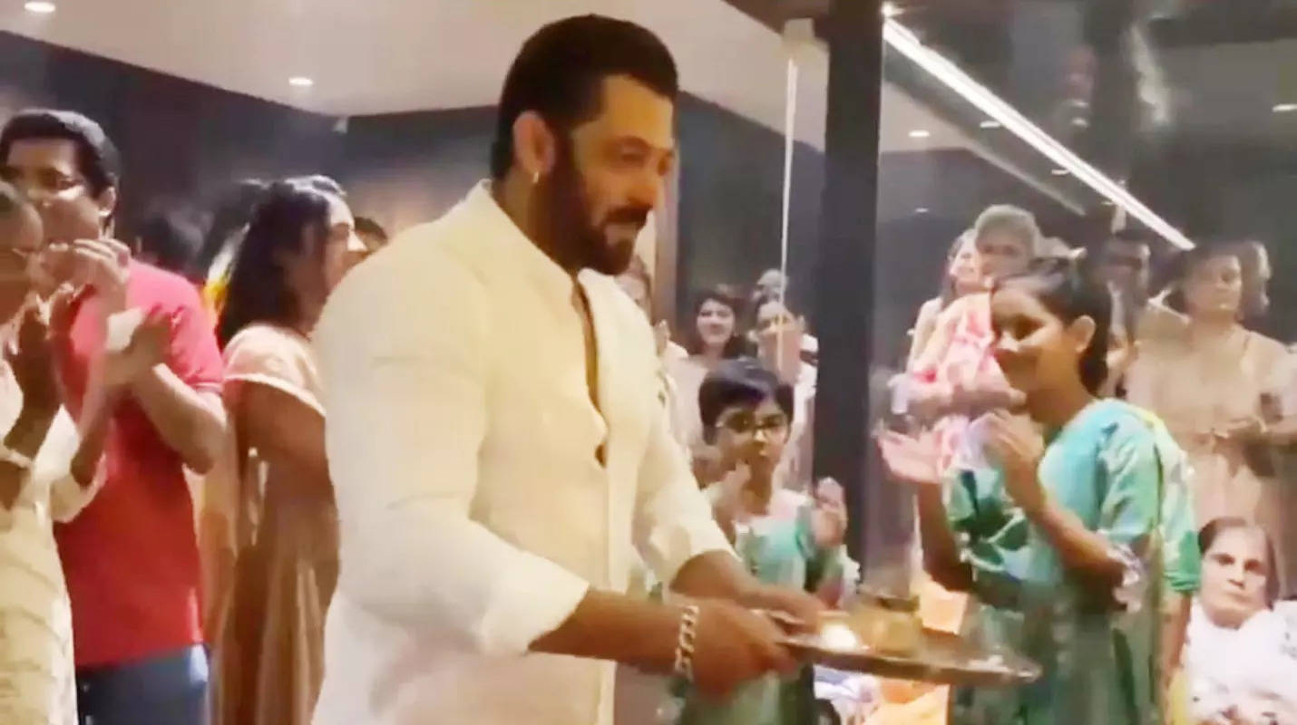 From Salman Khan to Katrina Kaif-Vicky Kaushal, celebs galore at Arpita Khan’s Ganesh Chaturthi celebrations