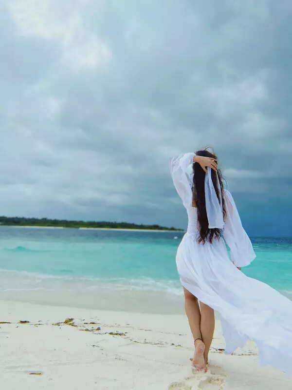 <BR> is turning heads with her bewitching pictures <BR> is turning heads with her bewitching pictures