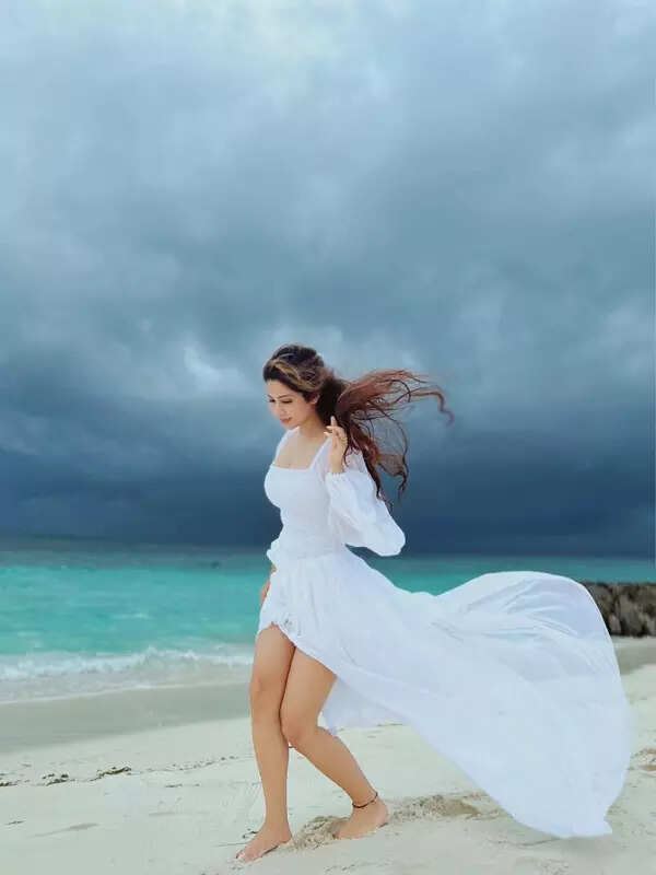 <BR> is turning heads with her bewitching pictures <BR> is turning heads with her bewitching pictures