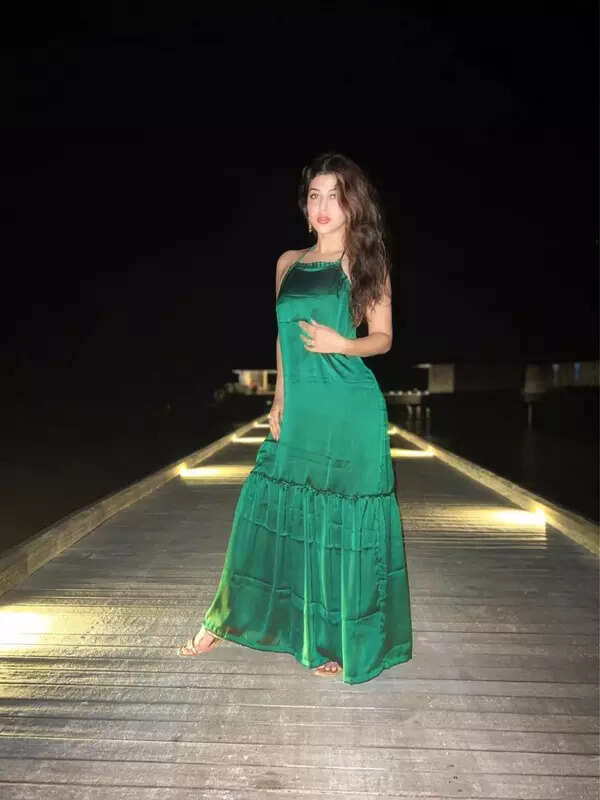 <BR> is turning heads with her bewitching pictures <BR> is turning heads with her bewitching pictures