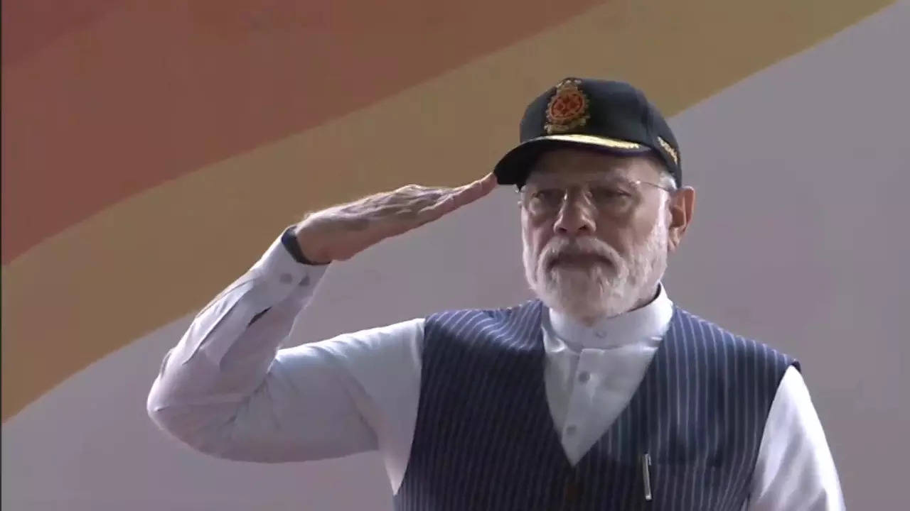 PM Modi Commissions India's First Indigenous Aircraft Carrier INS Vikrant