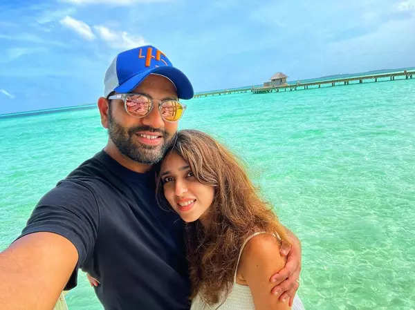 Pictures of Indian cricketers and their gorgeous better halves