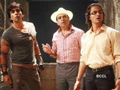 Sonu sood in Dhoondte Reh Jaaoge