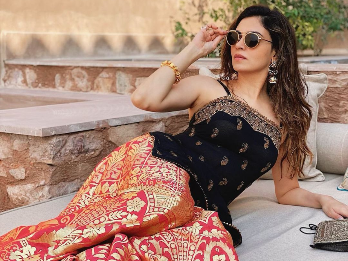 Five times Simran Kaur Mundi flaunts her classy and trendy ethnic style