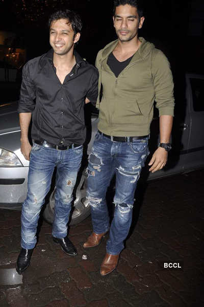 Stars at Arpita Khan's b'day bash 