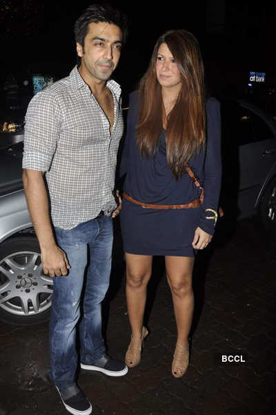 Stars at Arpita Khan's b'day bash 