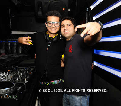 DJ JC & DJ Nakul Live