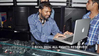 DJ Aqeel's Bollywood night