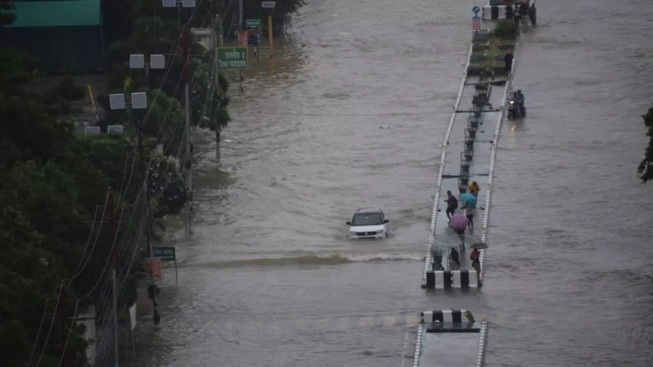 In pics: Heavy rain lashes Luckow, throws life out of gear