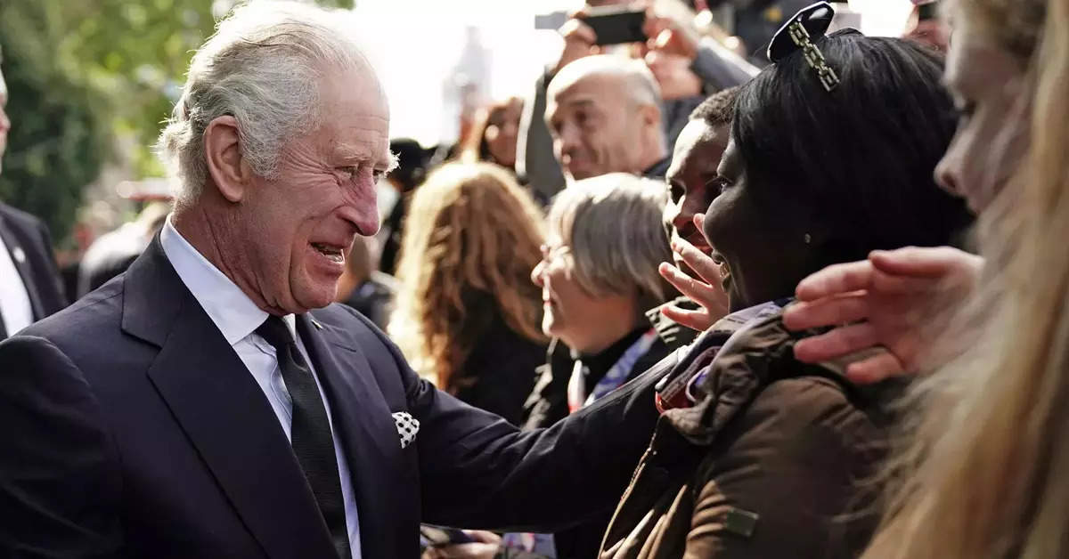 King Charles, William greet well-wishers in queen's queue