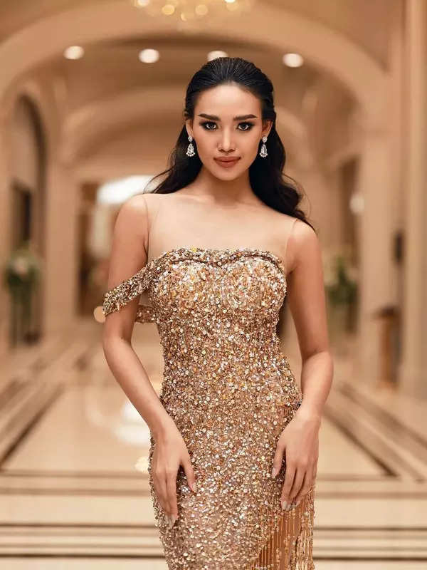 Miss Grand Myanmar 2020 Han Lay who criticised junta denied entry to Thailand, pictures go viral