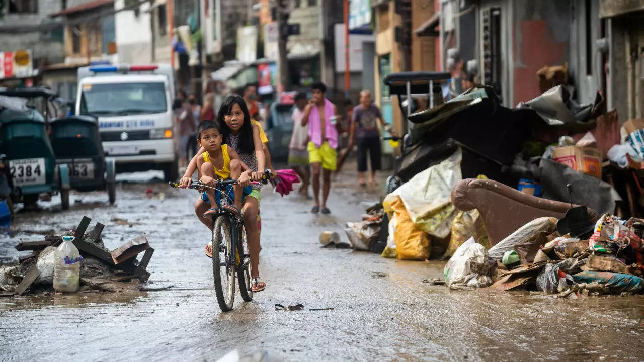 Powerful Typhoon Leaves 5 Rescuers Dead In North Philippines - Times Of ...