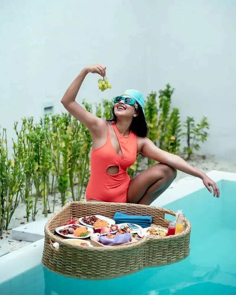 Glamorous pictures of Amala Paul from her beach vacation will make you go wow