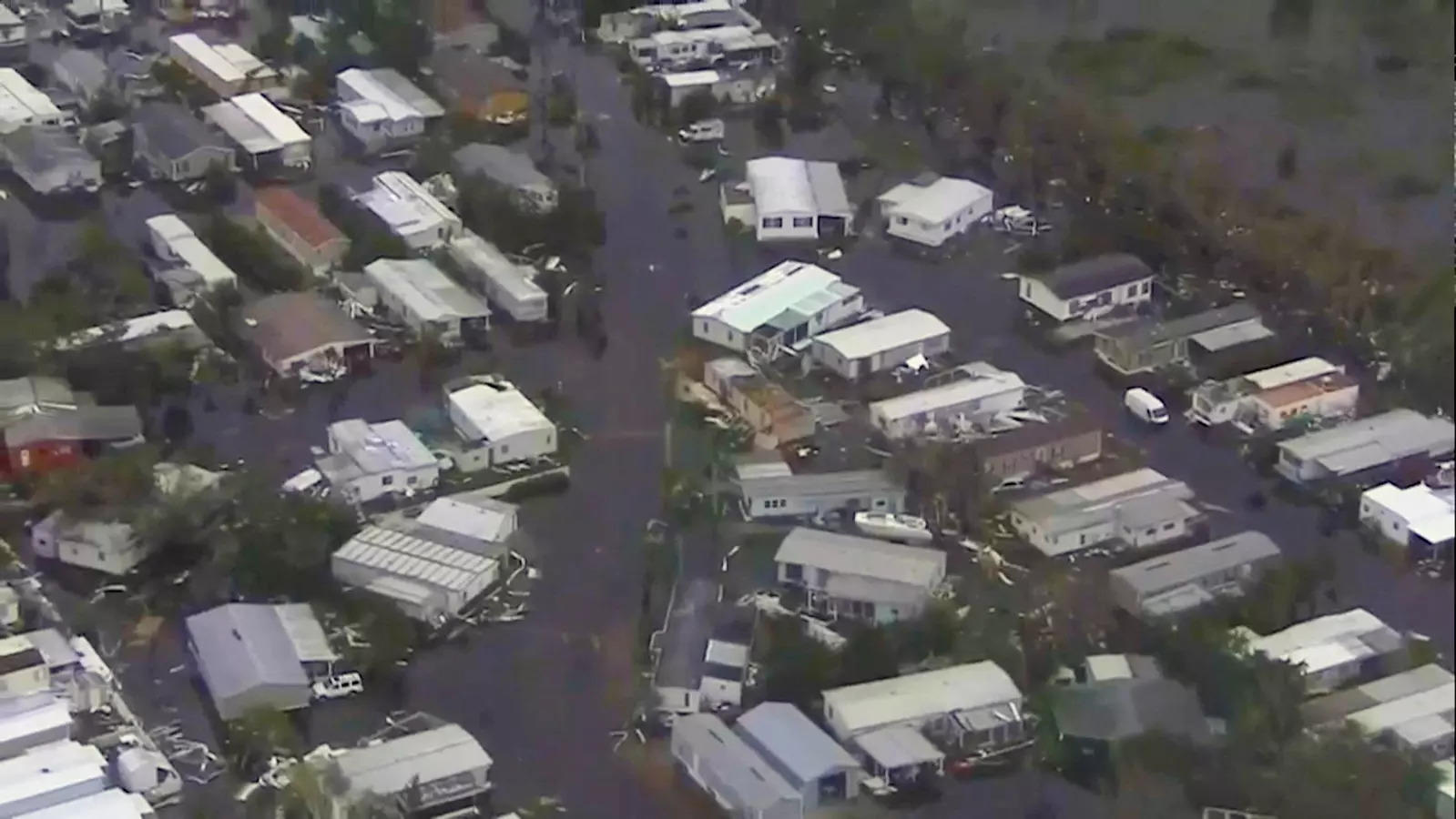 Hurricane Ian Leaves Path Of Destruction Across Florida | Photogallery ...