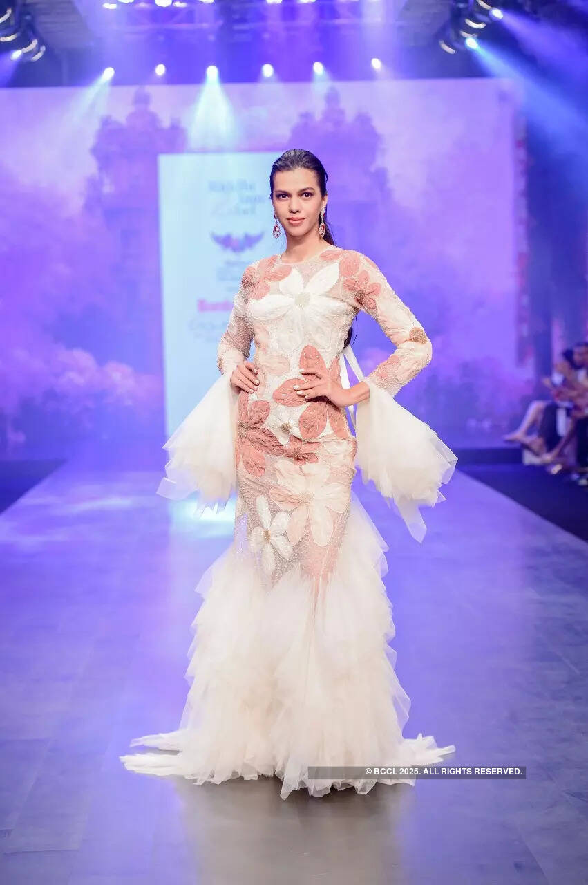 Bombay Times Fashion Week 2022 - Day 1: Riddhi Jain