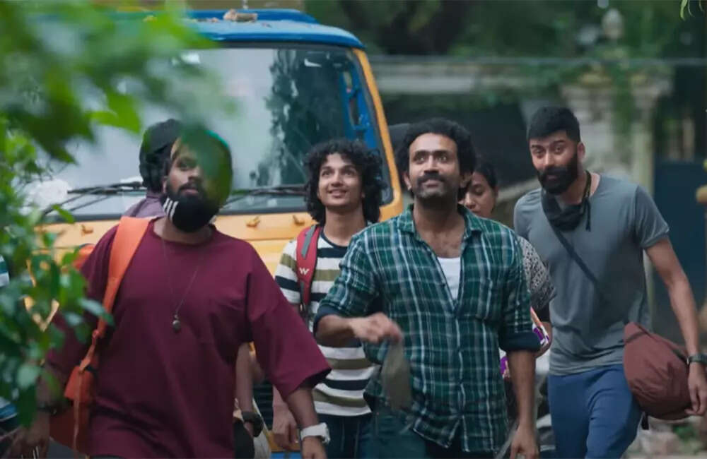 ​Vichithram​4