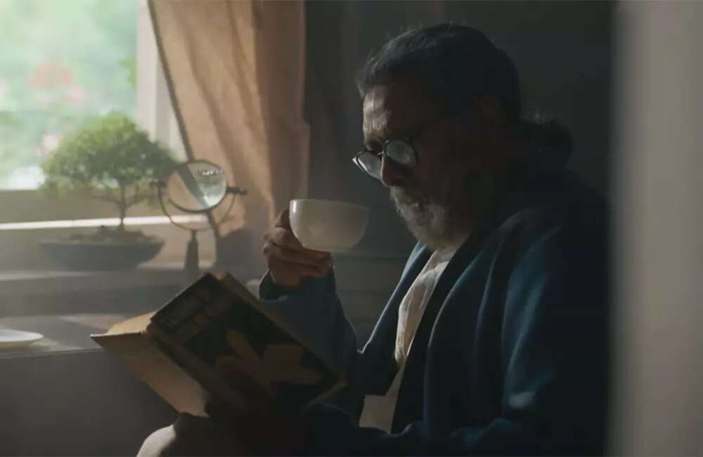 ​Vichithram​1
