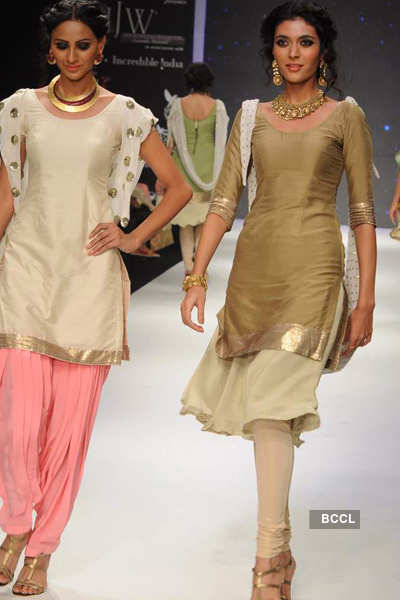  IIJW 2011: Manubhai Gems