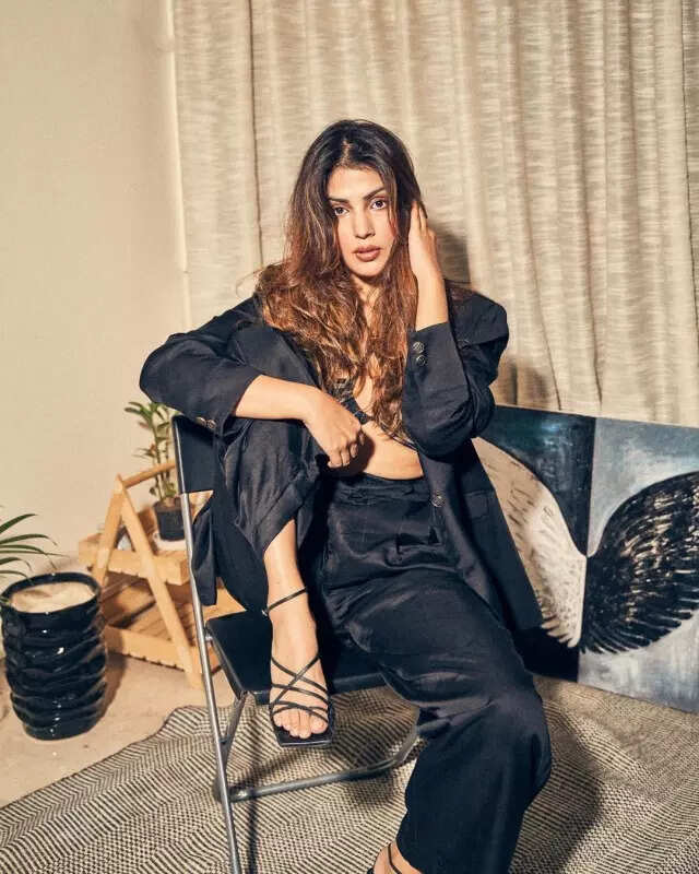 Rhea Chakraborty exudes grace in a stunning pantsuit, poses 'like a boss' in these pictures